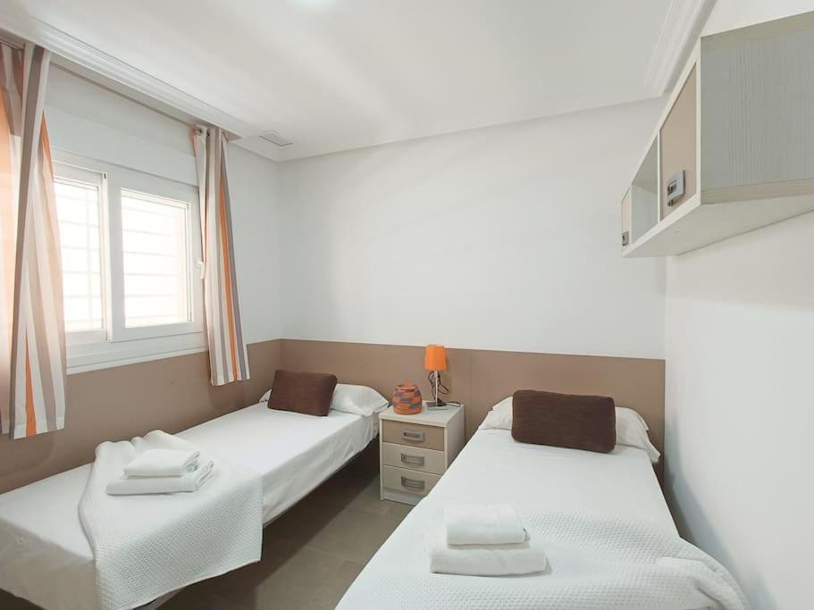 Mar Y Sal 11 Suites, Gran Terraza Con Vistas Al Mar, 2 Hab Y Piscina Roquetas de Mar Ngoại thất bức ảnh